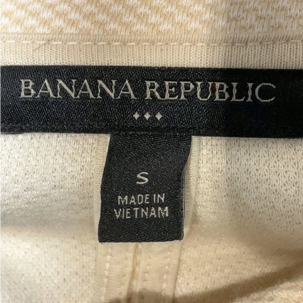 Banana Republic Cream Jacket - Picture 4 of 12